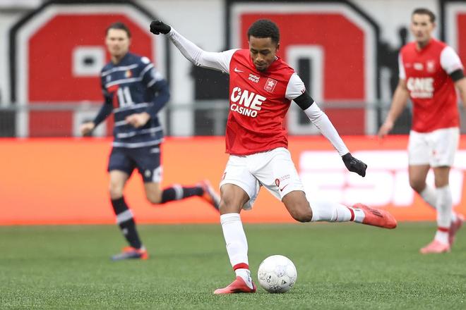 个月的伤停 个月的伤停