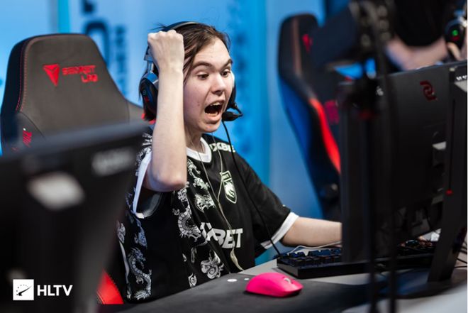 下课的新闻 下课的新闻